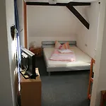 Haus Butz Πανσιόν Βίντερμπεργκ