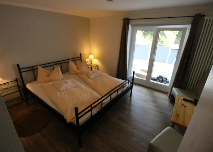 Pensjonat Haus Butz 3*